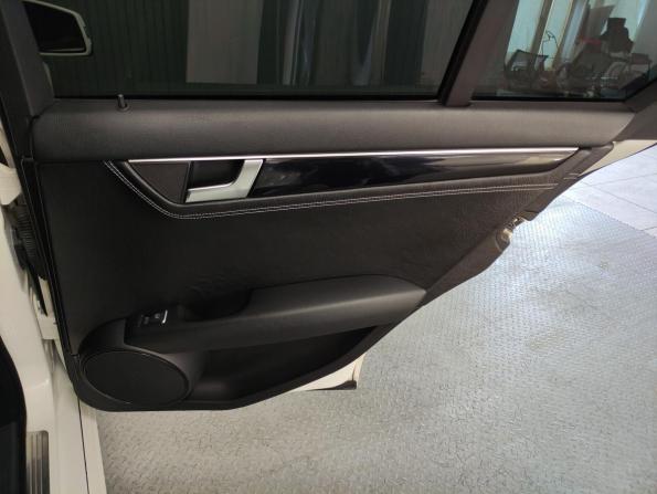 Mercedes-Benz C-Класс III (W204) Рестайлинг с пробегом 2011 года, цена 1 340 000 рублей, 253000 км, седан, Автокод Объявления