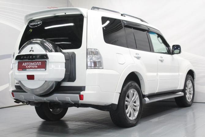 Mitsubishi Pajero IV Рестайлинг 1 с пробегом 2011 года, цена 1 819 000 рублей, 319213 км, внедорожник, Автокод Объявления