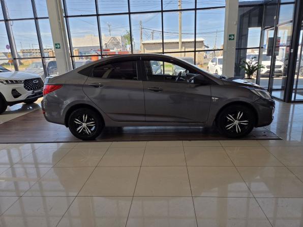Hyundai Solaris I с пробегом 2011 года, цена 549 000 рублей, 215561 км, седан, Автокод Объявления