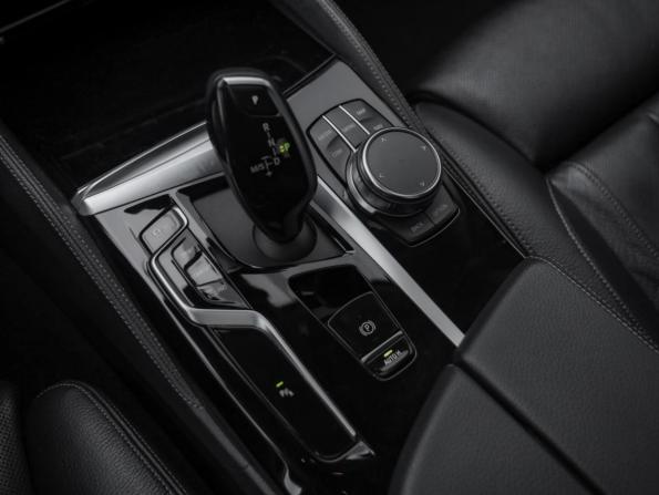 BMW 5 серии VII (G30/G31/G38) Рестайлинг с пробегом 2023 года, цена 5 250 000 рублей, 76577 км, седан, Автокод Объявления