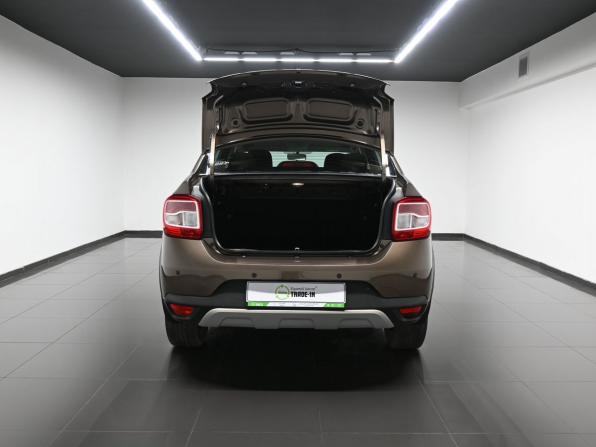 Renault Logan II Рестайлинг с пробегом 2019 года, цена 1 225 000 рублей, 49222 км, седан, Автокод Объявления