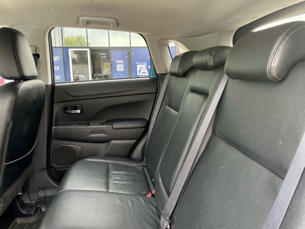 Mitsubishi ASX I с пробегом 2012 года, цена 1 125 000 рублей, 182000 км, внедорожник, Автокод Объявления