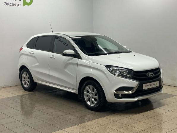 Lada (ВАЗ) XRAY I с пробегом 2017 года, цена 699 000 рублей, 130755 км, хэтчбек, Автокод Объявления