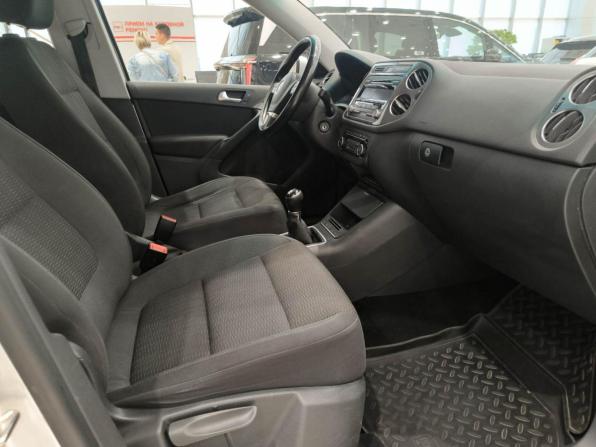 Volkswagen Tiguan I Рестайлинг с пробегом 2014 года, цена 1 152 000 рублей, 131431 км, внедорожник, Автокод Объявления