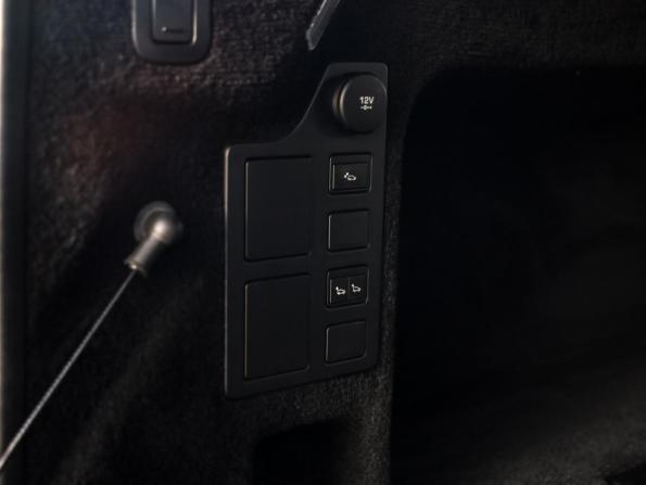 Land Rover Discovery V с пробегом 2018 года, цена 3 699 000 рублей, 161893 км, внедорожник, Автокод Объявления