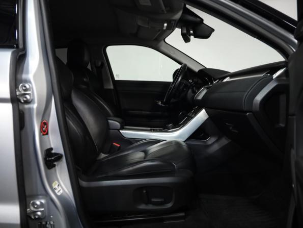 Land Rover Range Rover Evoque I Рестайлинг с пробегом 2018 года, цена 2 299 000 рублей, 182142 км, внедорожник, Автокод Объявления