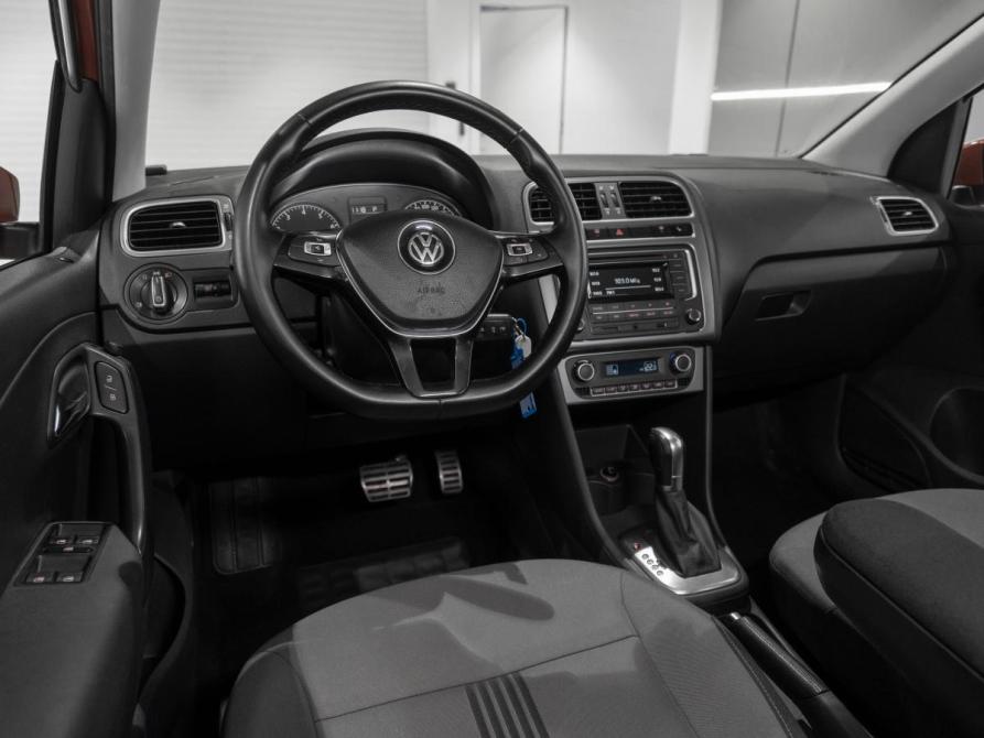 Volkswagen Polo V Рестайлинг Москва  - изображение 7