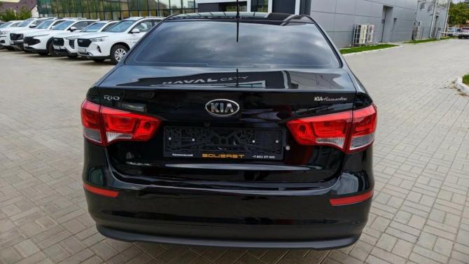Kia Rio III Рестайлинг с пробегом 2015 года, цена 1 149 900 рублей, 61505 км, седан, Автокод Объявления