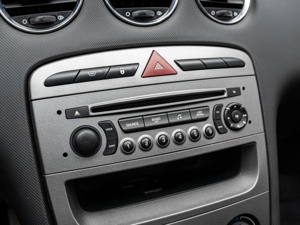 Peugeot 408 I с пробегом 2012 года, цена 660 000 рублей, 188613 км, седан, Автокод Объявления