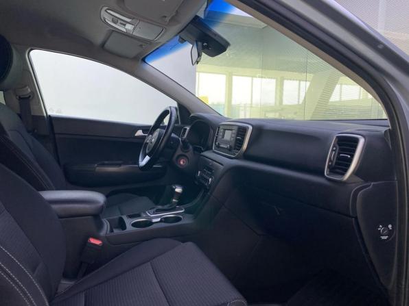 Kia Sportage IV Рестайлинг с пробегом 2019 года, цена 2 420 000 рублей, 124000 км, внедорожник, Автокод Объявления