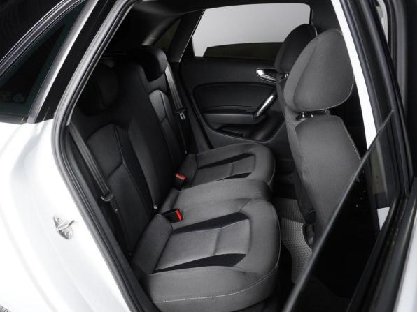 Audi A1 I (8X) с пробегом 2013 года, цена 1 150 000 рублей, 95939 км, хэтчбек, Автокод Объявления