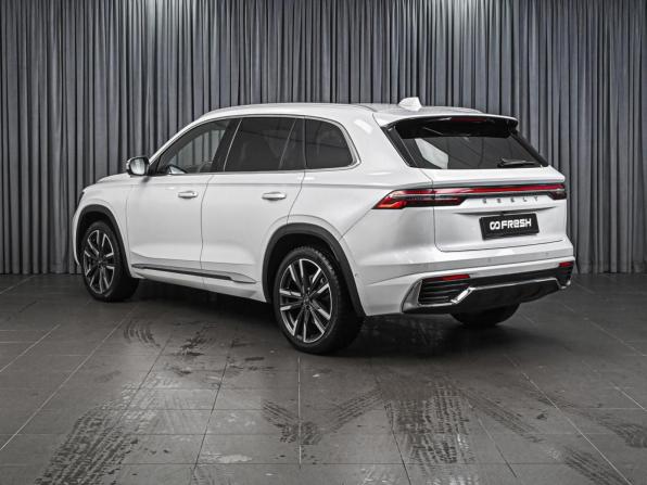 Geely Monjaro I с пробегом 2023 года, цена 3 149 000 рублей, 71768 км, внедорожник, Автокод Объявления