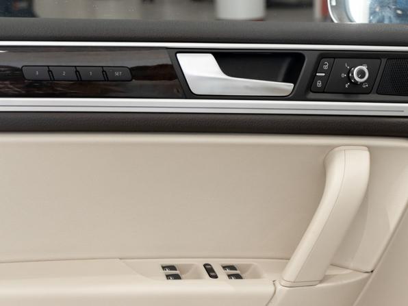 Volkswagen Touareg II с пробегом 2014 года, цена 3 100 000 рублей, 168980 км, внедорожник, Автокод Объявления