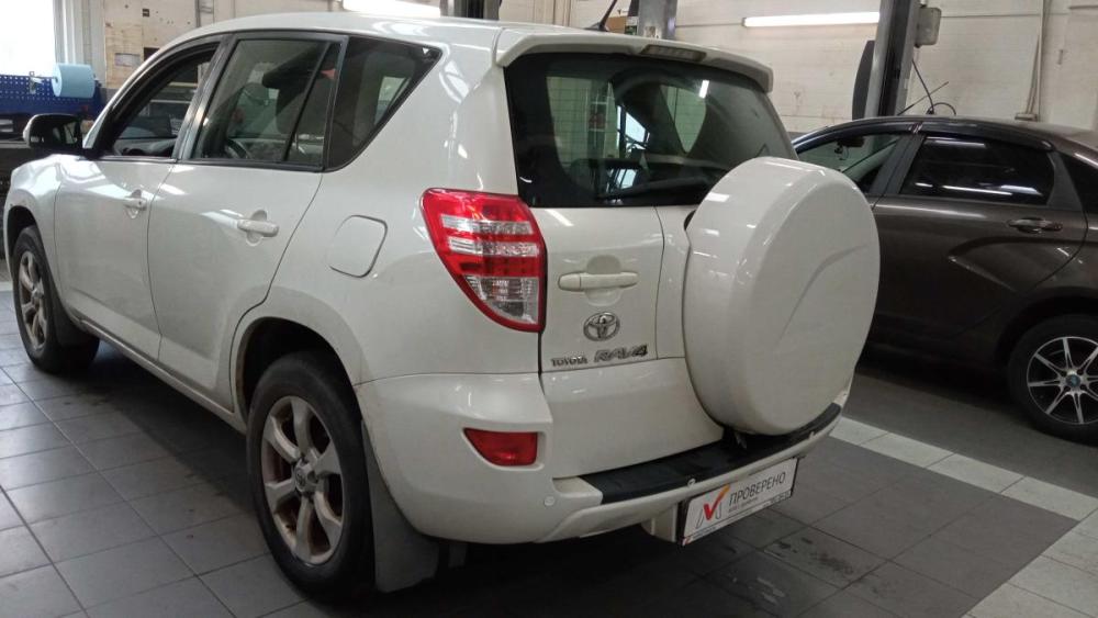 Toyota RAV4 III (XA30) Рестайлинг Санкт-Петербург  - изображение 3