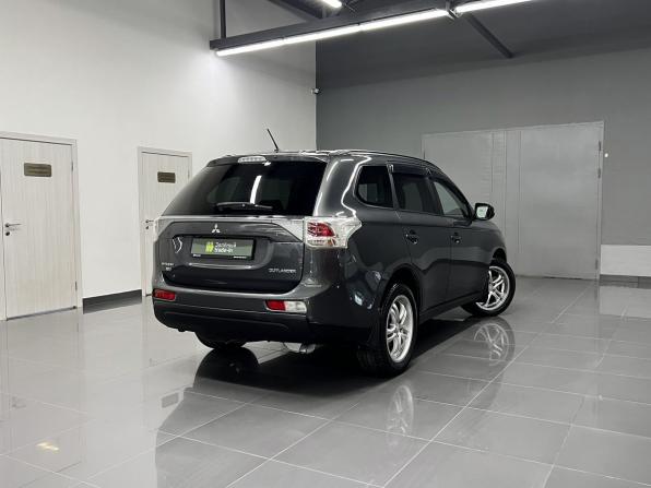 Mitsubishi Outlander III с пробегом 2012 года, цена 1 525 000 рублей, 175084 км, внедорожник, Автокод Объявления