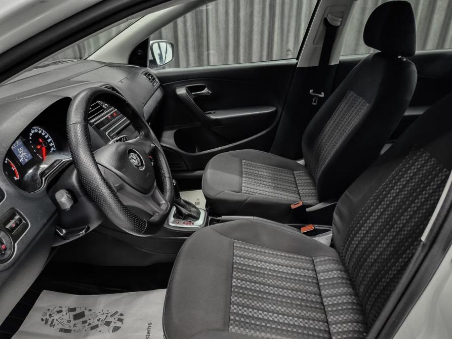 Volkswagen Polo V Рестайлинг Красноярск  - изображение 8