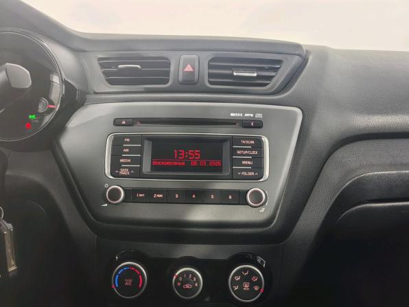 Kia Rio III Рестайлинг с пробегом 2015 года, цена 669 000 рублей, 116378 км, седан, Автокод Объявления