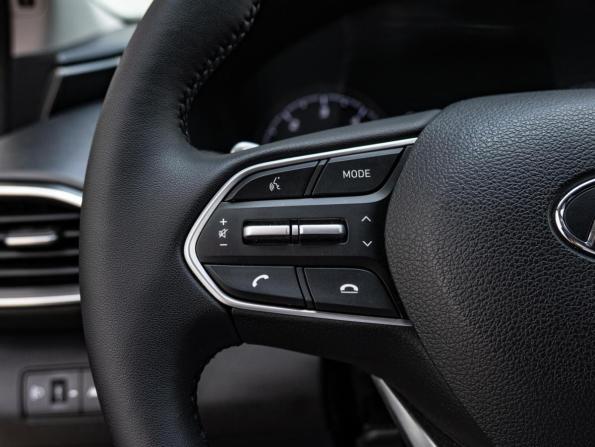 Hyundai Santa Fe IV Рестайлинг с пробегом 2021 года, цена 3 300 000 рублей, 54936 км, внедорожник, Автокод Объявления