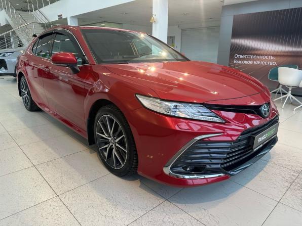 Toyota Camry VIII (XV70) Рестайлинг с пробегом 2021 года, цена 3 349 000 рублей, 19669 км, седан, Автокод Объявления