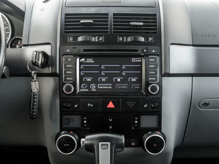 Volkswagen Touareg I Рестайлинг Екатеринбург  - изображение 18
