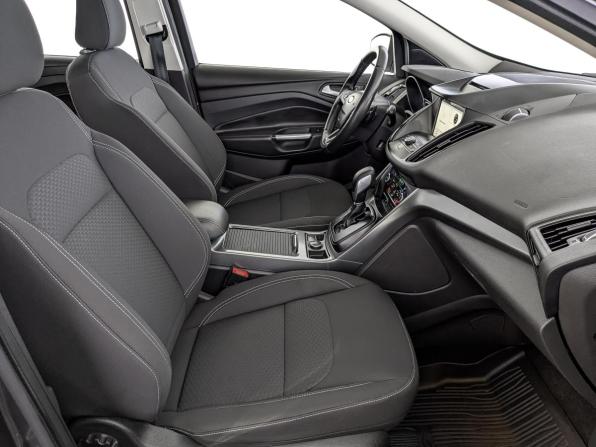 Ford Kuga II Рестайлинг с пробегом 2018 года, цена 1 795 000 рублей, 96115 км, внедорожник, Автокод Объявления