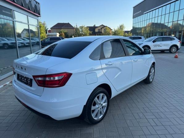 Lada (ВАЗ) Vesta I с пробегом 2021 года, цена 1 099 900 рублей, 13275 км, седан, Автокод Объявления