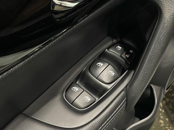 Nissan Qashqai II Рестайлинг с пробегом 2021 года, цена 2 149 000 рублей, 117980 км, внедорожник, Автокод Объявления