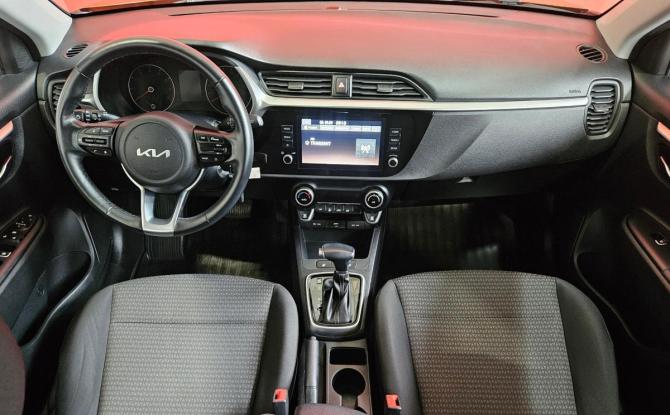 Kia Rio IV Рестайлинг с пробегом 2022 года, цена 1 899 000 рублей, 19646 км, хэтчбек, Автокод Объявления