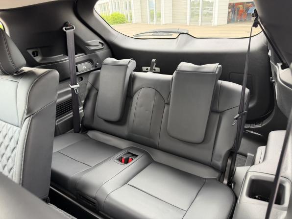 Mitsubishi Outlander IV с пробегом 2023 года, цена 3 850 000 рублей, 30 км, внедорожник, Автокод Объявления