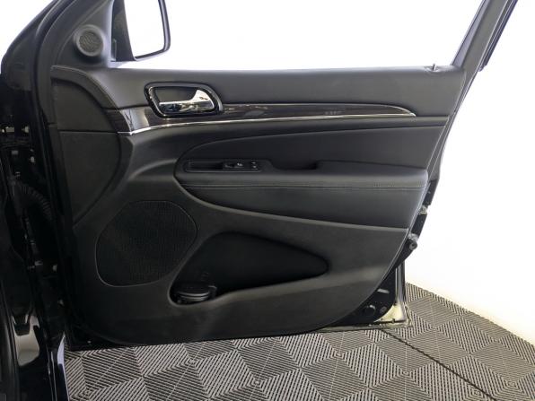 Jeep Grand Cherokee IV (WK2) Рестайлинг с пробегом 2021 года, цена 5 700 000 рублей, 38705 км, внедорожник, Автокод Объявления