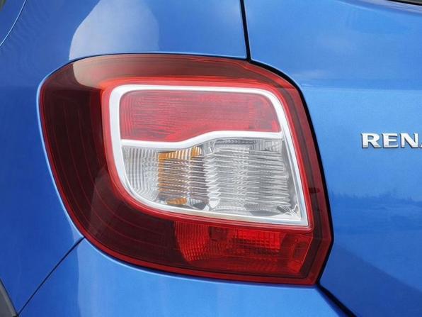 Renault Sandero II с пробегом 2014 года, цена 877 000 рублей, 115404 км, хэтчбек, Автокод Объявления
