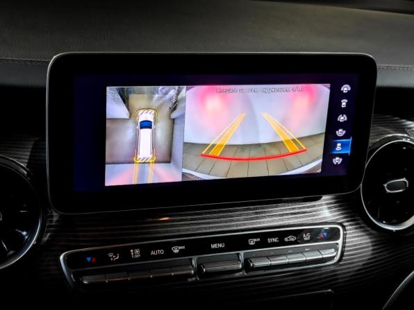 Mercedes-Benz V-Класс III (W447) Рестайлинг с пробегом 2022 года, цена 7 150 000 рублей, 65236 км, минивэн, Автокод Объявления