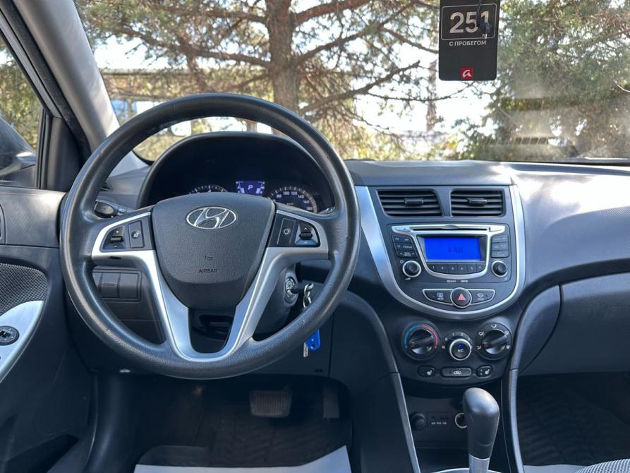 Hyundai Solaris I Санкт-Петербург  - изображение 15