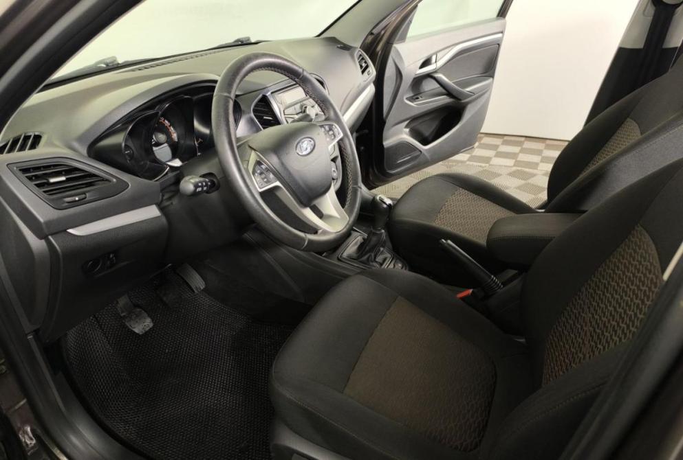 Lada (ВАЗ) Vesta I Нижний Новгород  - изображение 8