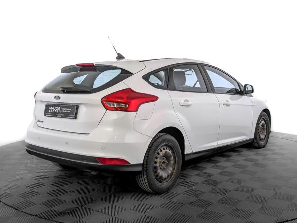 Ford Focus III Рестайлинг с пробегом 2017 года, цена 1 010 000 рублей, 91574 км, хэтчбек, Автокод Объявления