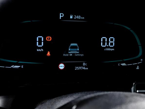 Hyundai Elantra VII (CN7) Рестайлинг с пробегом 2023 года, цена 2 110 000 рублей, 26653 км, седан, Автокод Объявления