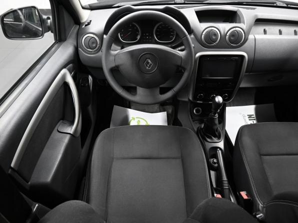 Renault Duster I с пробегом 2015 года, цена 865 000 рублей, 262147 км, внедорожник, Автокод Объявления