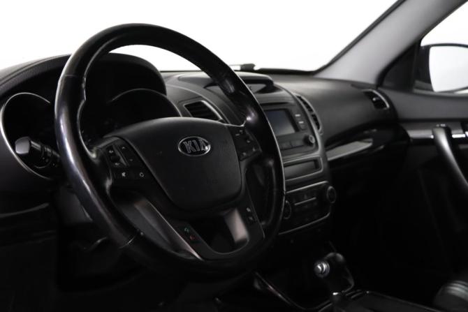 Kia Sorento II Рестайлинг с пробегом 2018 года, цена 2 279 990 рублей, 141711 км, внедорожник, Автокод Объявления