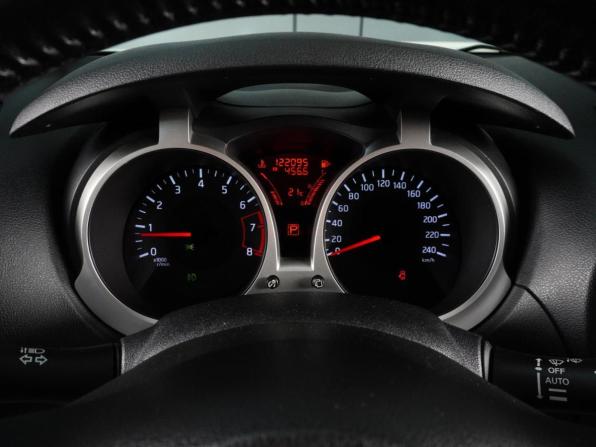 Nissan Juke I с пробегом 2011 года, цена 1 089 000 рублей, 122092 км, внедорожник, Автокод Объявления