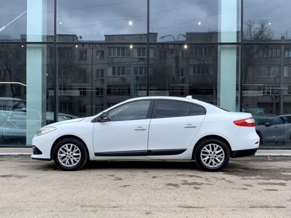 Renault Fluence I Рестайлинг с пробегом 2014 года, цена 690 000 рублей, 196978 км, седан, Автокод Объявления