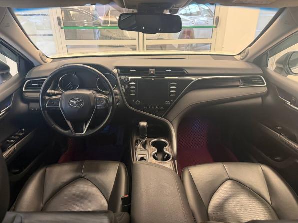 Toyota Camry VIII (XV70) с пробегом 2018 года, цена 2 650 000 рублей, 61006 км, седан, Автокод Объявления