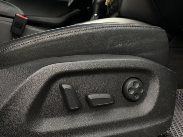Audi Q5 I (8R) с пробегом 2010 года, цена 1 229 000 рублей, 214447 км, внедорожник, Автокод Объявления