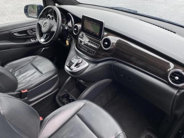 Mercedes-Benz V-Класс III (W447) с пробегом 2018 года, цена 3 599 000 рублей, 267148 км, минивэн, Автокод Объявления