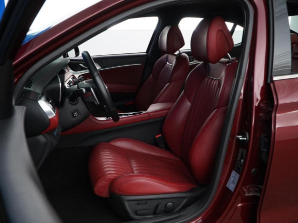 Genesis G70 I Рестайлинг с пробегом 2022 года, цена 3 349 077 рублей, 102062 км, седан, Автокод Объявления