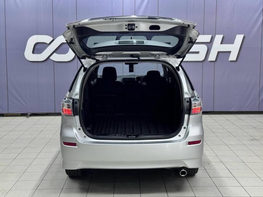 Toyota Wish II Рестайлинг Благовещенск  - изображение 6