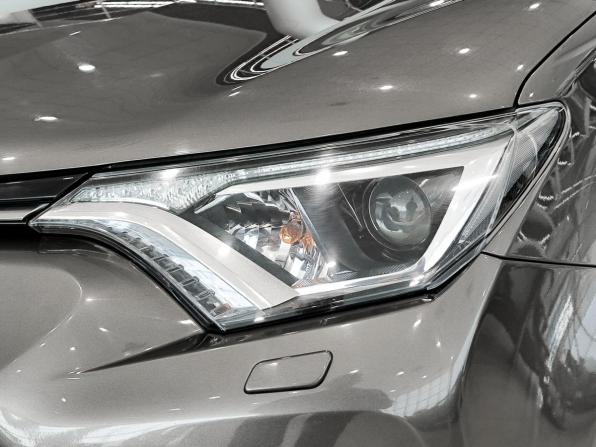 Toyota RAV4 IV (XA40) Рестайлинг с пробегом 2017 года, цена 2 399 000 рублей, 89502 км, внедорожник, Автокод Объявления