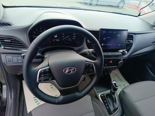 Hyundai Solaris II Рестайлинг с пробегом 2021 года, цена 1 649 995 рублей, 77869 км, седан, Автокод Объявления