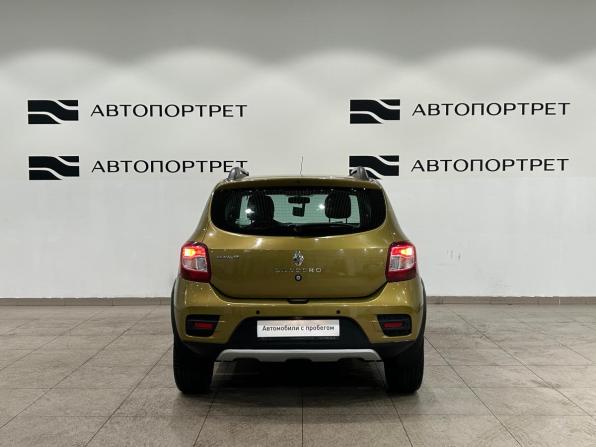Renault Sandero II с пробегом 2017 года, цена 999 000 рублей, 83692 км, хэтчбек, Автокод Объявления