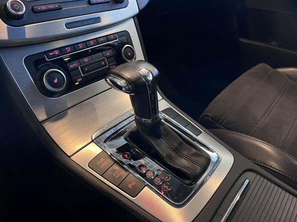 Volkswagen Passat B6 с пробегом 2010 года, цена 820 000 рублей, 156466 км, седан, Автокод Объявления