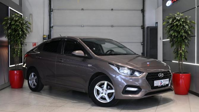 Hyundai Solaris II с пробегом 2019 года, цена 1 195 000 рублей, 163500 км, седан, Автокод Объявления